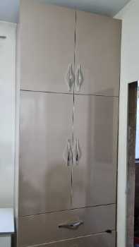 رهن و اجاره آپارتمان گلبرگ غربی ۶۳ متری ۲ خوابه  ۱۰ ساله - 8032630