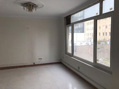 رهن و اجاره ساختمان پزشکان ونک ۹۰ متری ۳ خوابه  [قدیمی] - 8029153