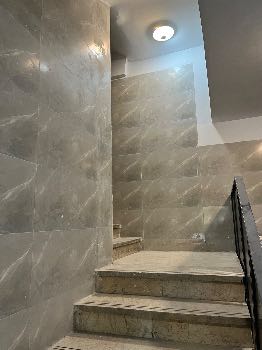 خرید دفتر کار کریم خان سند اداری ۱۷۷ متری ۵ خوابه  [قدیمی] - 7984860