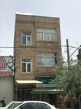 خرید مستغلات تهرانپارس  دارای مغازه ۵ ساله   زمین: ۶۵م - 7757363