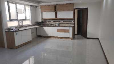 خرید آپارتمان زرتشت ۶۷ متری ۱ خوابه  ۳ ساله  - طبقه: ششم - - 8023891
